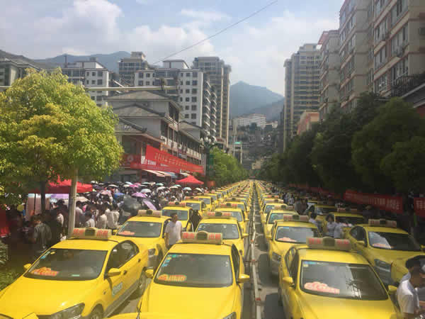 又是一年高考季，又到愛(ài)心送考時(shí)